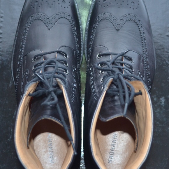 Magnanni Fairfax Grey Men’s Wingtip Boot in Black main image 7